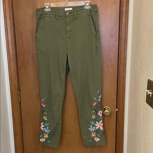 DRIFTWOOD Hopscotch Olive Chino Pants with Floral Embroidery, size large
